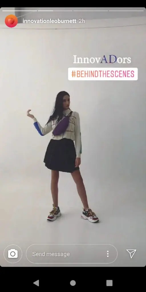 Instagram Story "Behind the Scenes"