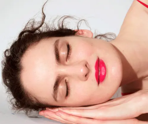 Elle Muliarchyk GIF artist
